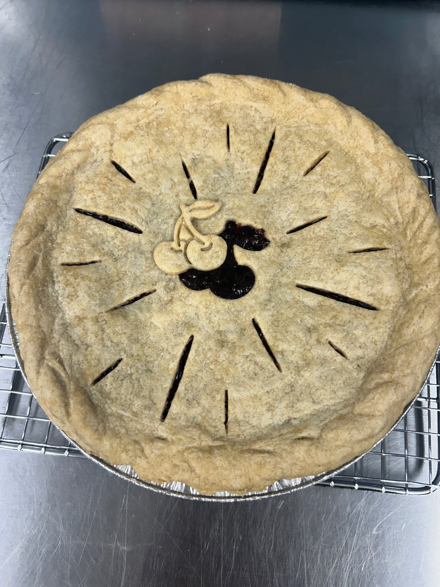 Cherry Pie - 9"