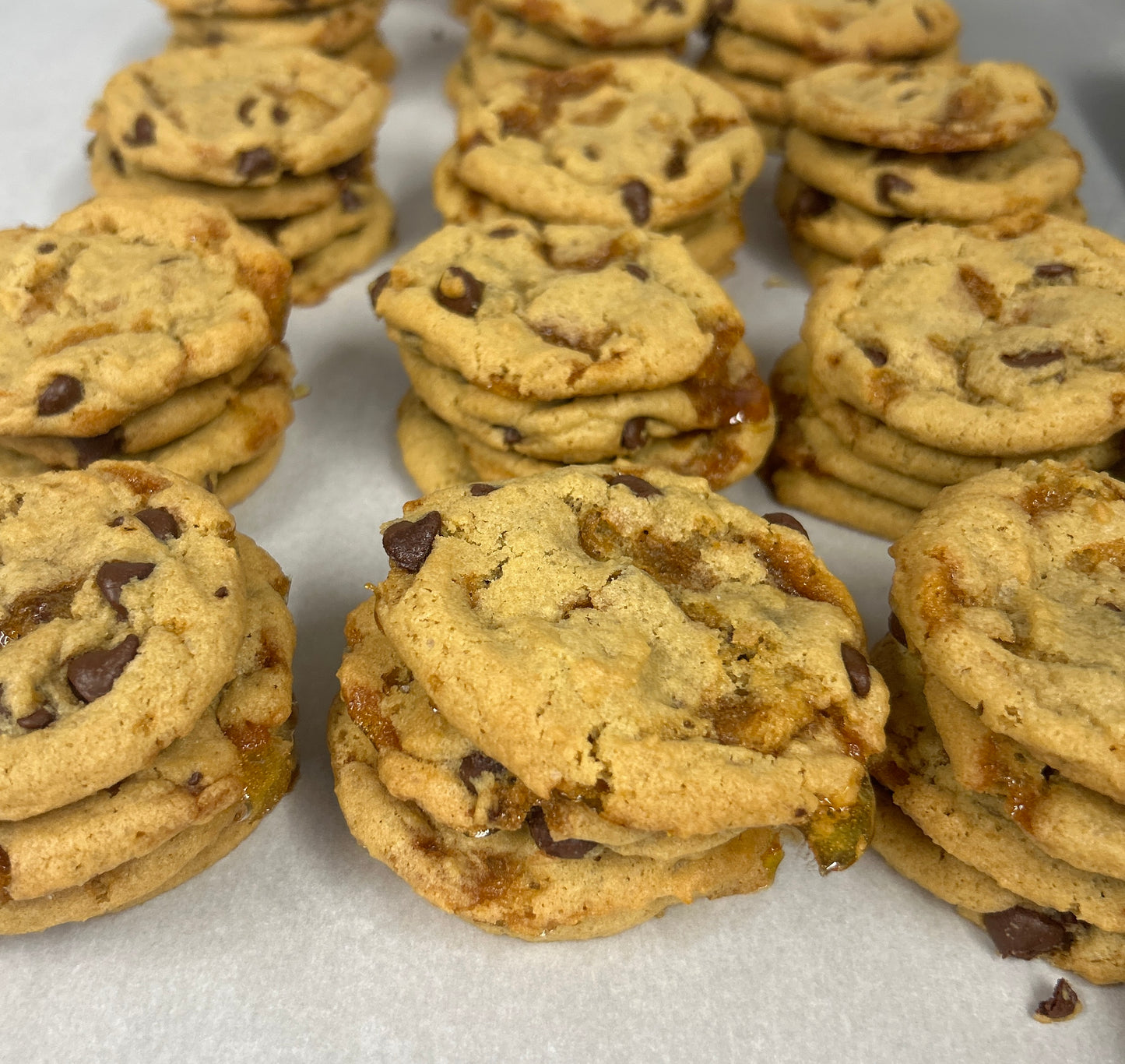 Salted Caramel Chocolate Chip Cookie Discs - 1 dozen