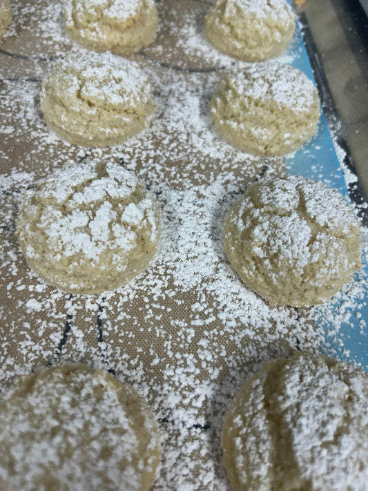 Italian Amaretti Cookie Discs  1 dozen