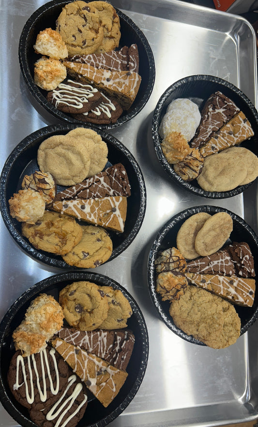Mini Gourmet Cookie Platter - 8"