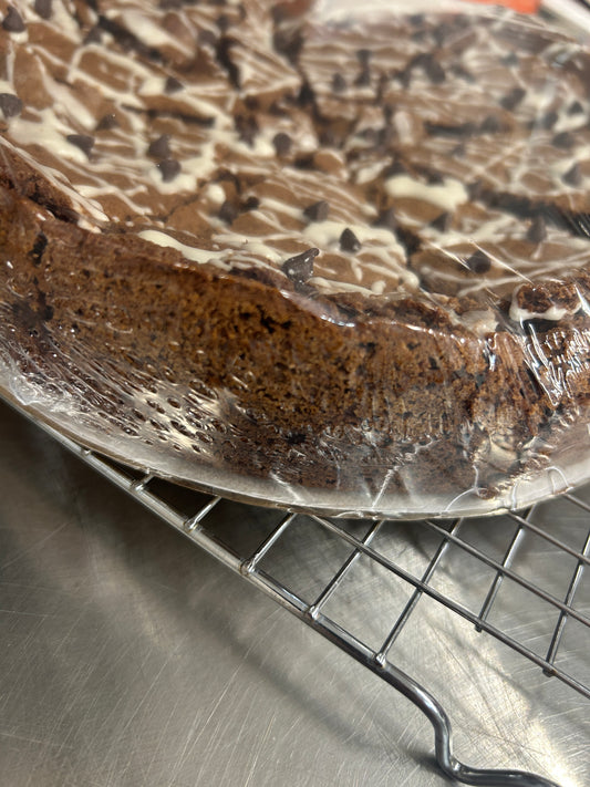 Brownie Deep Dish Iced "Pizza" - 10" round