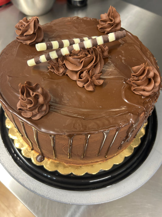 Chocolate Ganache Drizzle Cake - 9"